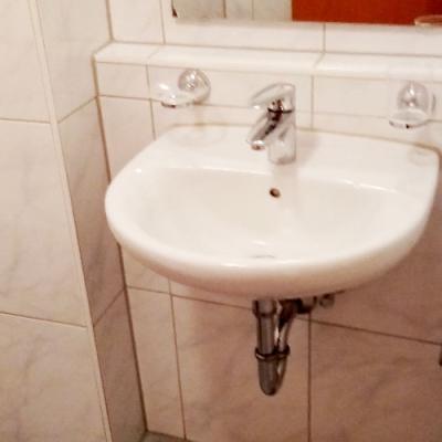 Wc Waschbecken